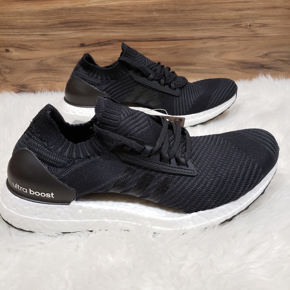 New Adidas Ultraboost Black Running Shoes - Picture 6 of 8